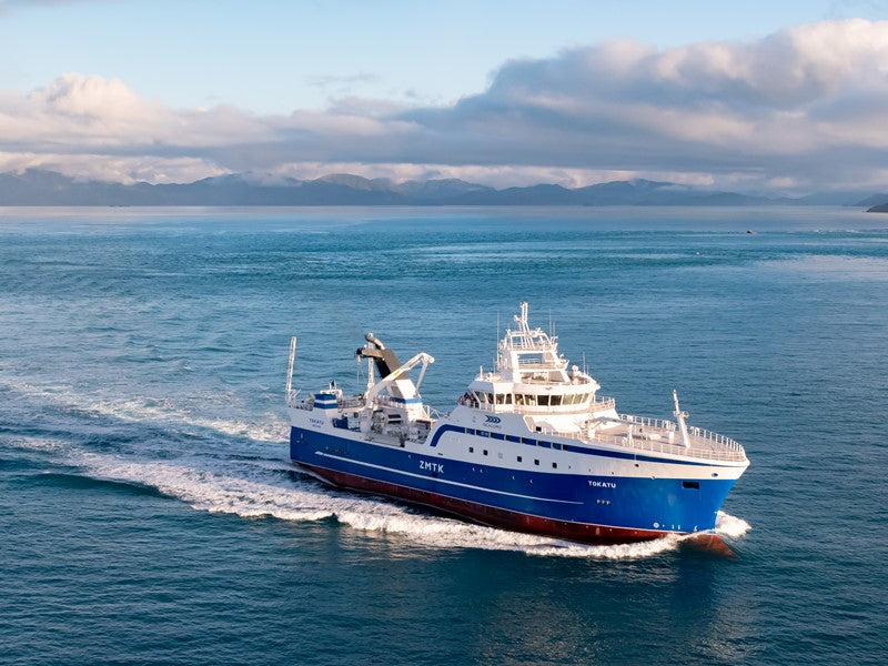 Fishing boat harvesting sustainable seafood used in pet food NZ